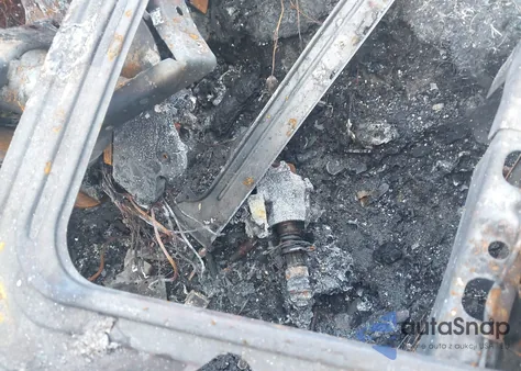 2005 Chevrolet Suburban 1500 Lt z USA, uszkodzony, nr VIN 1GNFK16Z05J184221